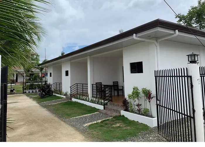 Palm Tree Aparthotel Moalboal